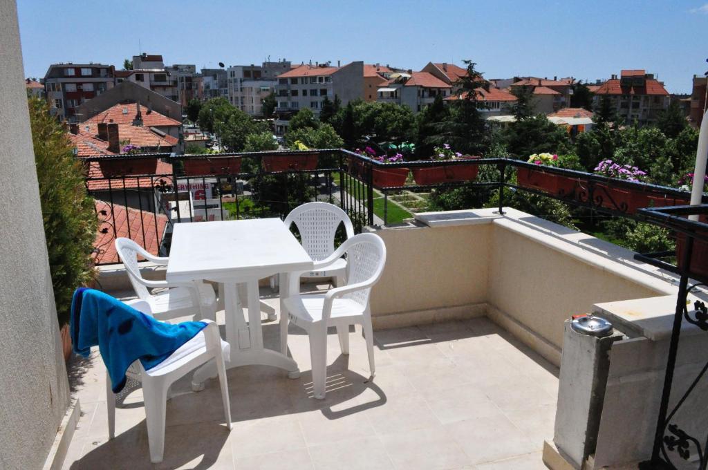 St. George Apartments Nesebar Eksteriør bilde
