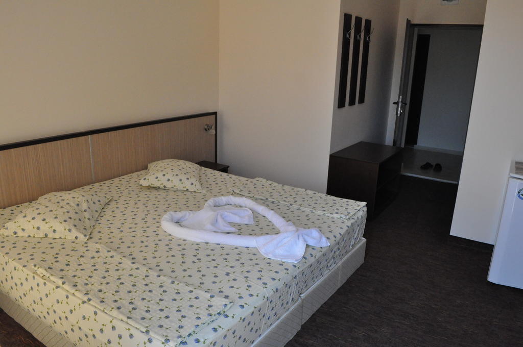 St. George Apartments Nesebar Rom bilde