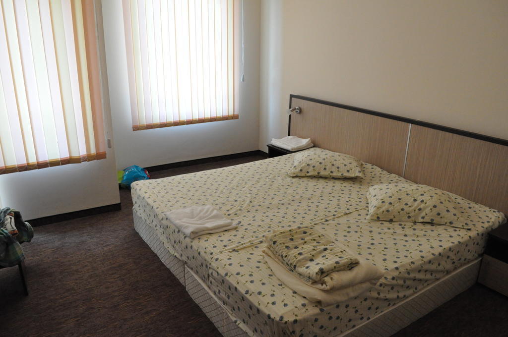 St. George Apartments Nesebar Rom bilde